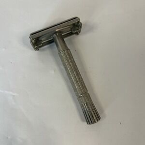 Gillette‎ Super Speed Flare Tip Vintage Safety Shaving Razor Made in the USA